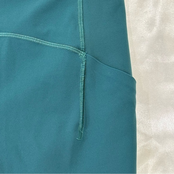 Lululemon Swift Speed High-Rise Tight 25” Leggings Teal Lagoon Size 4 Athleisure - Picture 7 of 12